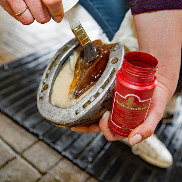 KEVIN BACON’S HOOF SOLUTION Kevin Bacon's 21,99 €