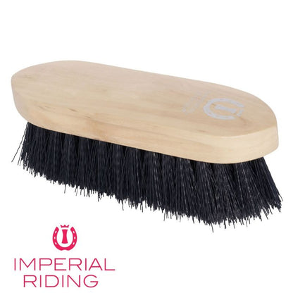 Brosse poils dur court en nylon Imperial Riding  4,95 €