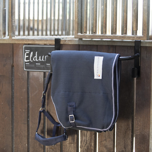 PORTE-COUVERTURES RÉGLABLE POUR PORTE DE BOX Waldhausen  27,95 €